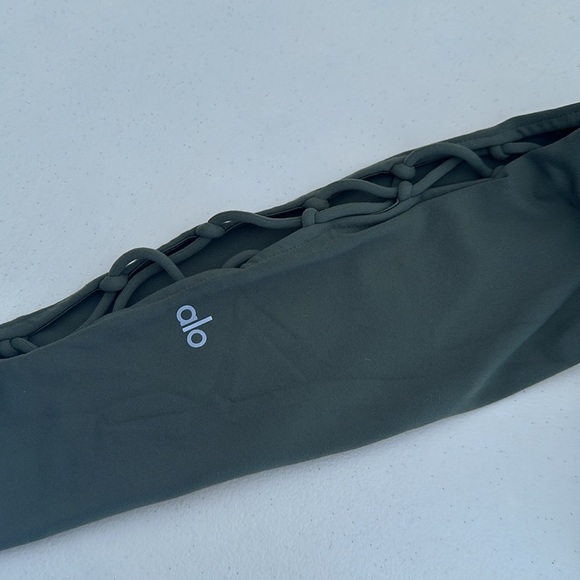 Alo - Picture 4 of 4